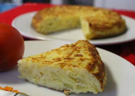 Tortilla española con cebolla