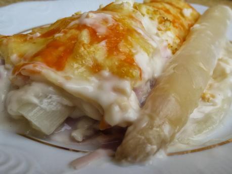 Espárragos albardados