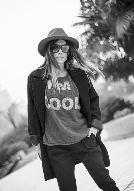 street style barbara crespo i am cool red sweater the corner shop fashion blogger outfit