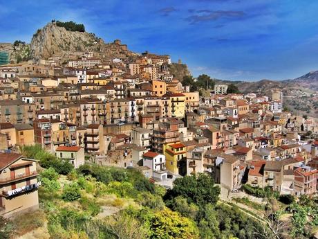 La Sicilia lombarda: Enna, Nicosia, Leonforte y Agira