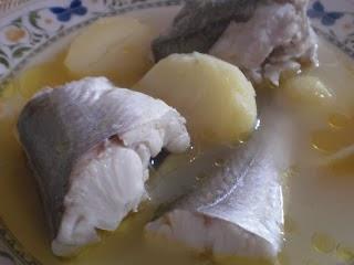 SOPA DE PESCADO MALAGUEÑA CON PATATAS, ARROZ Y ZANAHORIA