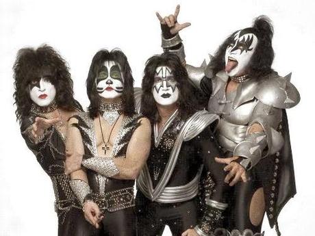 KISS: ¿QUIÉN ES QUIÉN?