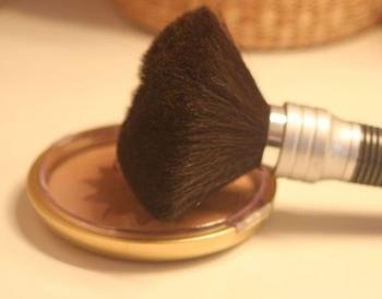 Brochas para maquillaje: te enseñamos a utilizarlas
