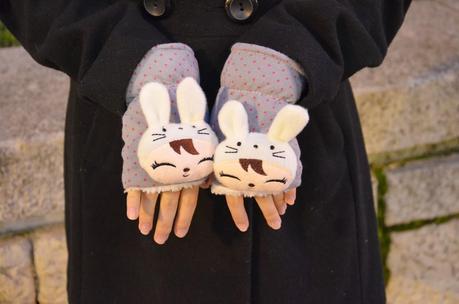 Bunnies gloves: Dresslily!!!