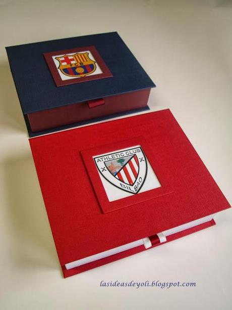 Cajas del Athletic Club y Barça.