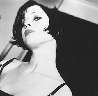 Nicole Blackman: Kim: