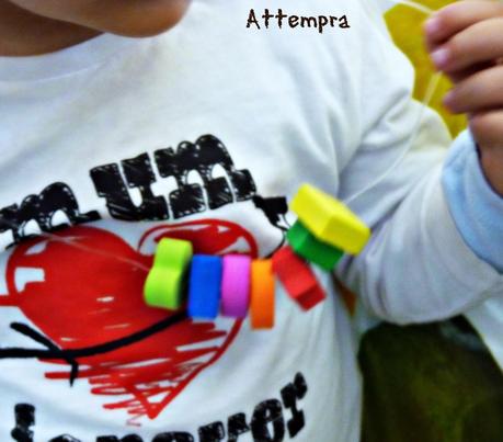 Motricidad Fina: ¿Hacemos collares?