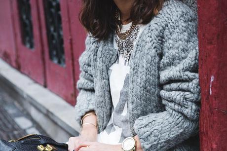 Cozy Cardigan Cozy_Cardigan-Girissima-White_Outfit-Winter-Street_Style-Collage_Vintage-28