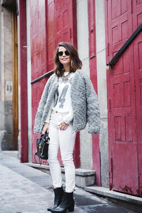 Cozy Cardigan Cozy_Cardigan-Girissima-White_Outfit-Winter-Street_Style-Collage_Vintage-2