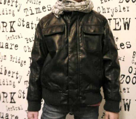 La cazadora de chulito...