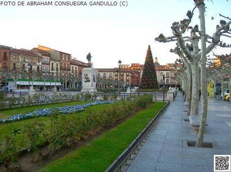NAVIDEÑAlcalá: Navidad en la Plaza de Cervantes de la Ciudad de Alcalá de Henares... Feliz Nochebuena y Feliz Navidad a tod@s!!!!