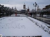 NEVADAlcalá: Bella gélida estampa nevada, invernal navideña Plaza Mayor Cervantes Mercado Viejo Ciudad Alcalá Henares.