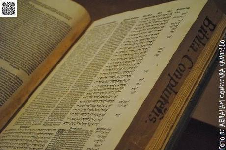 CISNERIANAlcalá: EL SUEÑO DE CISNEROS. Ineludible visita a la recién restaurada Capilla de San Ildefonso y a su exposición sobre la Biblia Políglota Complutense en la antesala de su V Centenario 1514/2014. Además, la Universidad de Alcalá UAH acaba de ...