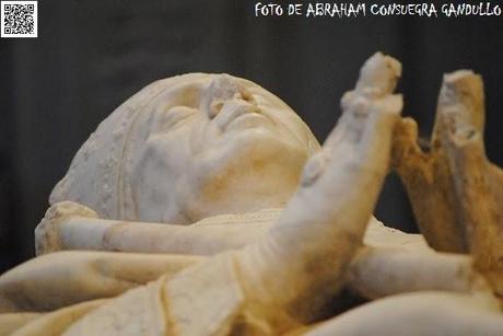 CISNERIANAlcalá: EL SUEÑO DE CISNEROS. Ineludible visita a la recién restaurada Capilla de San Ildefonso y a su exposición sobre la Biblia Políglota Complutense en la antesala de su V Centenario 1514/2014. Además, la Universidad de Alcalá UAH acaba de ...