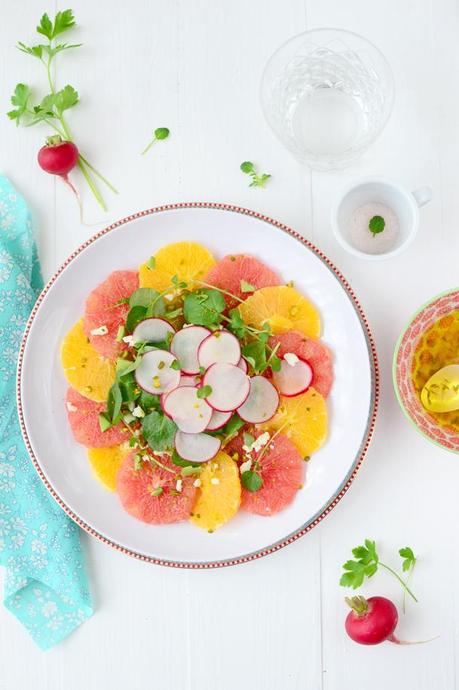 Ensalada de naranja y pomelo con vinagreta de comino