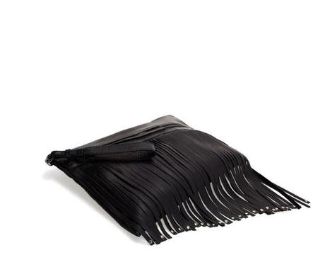 Imagen 1 de SOBRE PIEL FLECOS de Zara