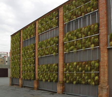 Fachada oeste jardín vertical Barcelona