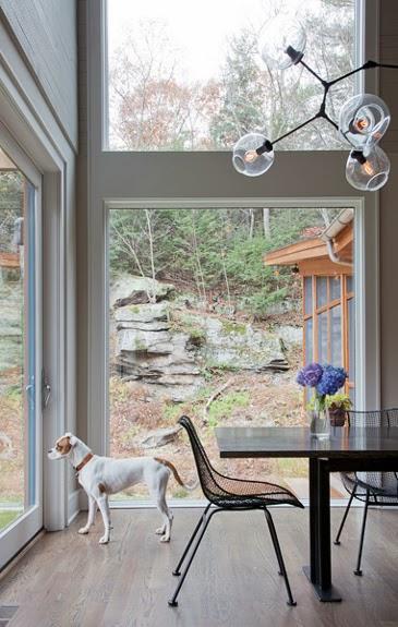 Una casa en Upstate New York con un porche para soñar