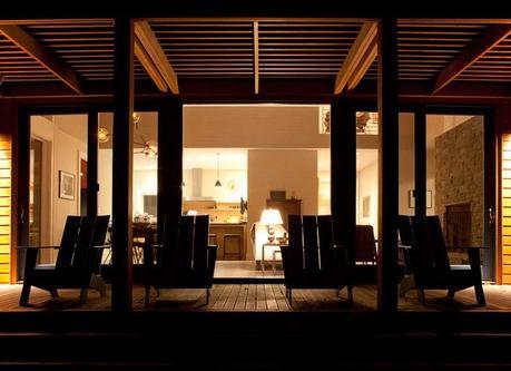 Una casa en Upstate New York con un porche para soñar