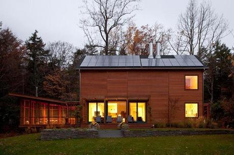 Una casa en Upstate New York con un porche para soñar