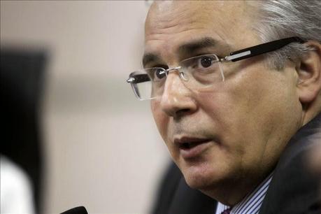 Dudas y puntualizaciones de Garzón.