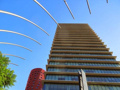 BARCELONA : PLAÇA D' EUROPA III