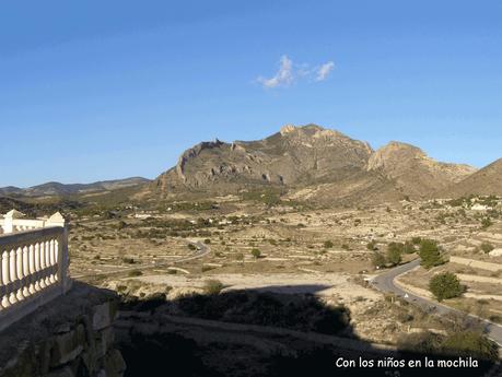 Un paseo por Busot (Alicante)