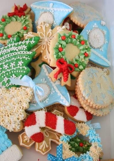 Galletas de Corona de Navidad usando la punta 352