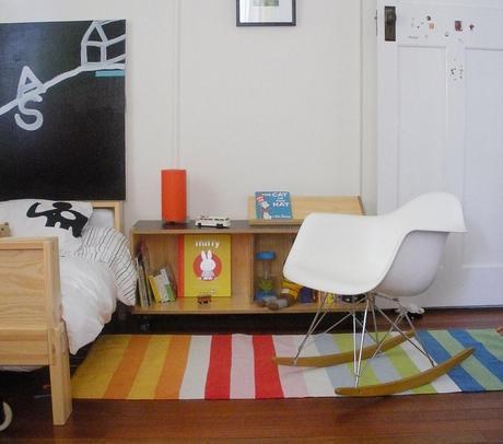 Deco: Eames Rocking Chair