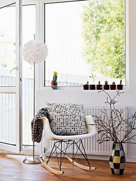 Deco: Eames Rocking Chair