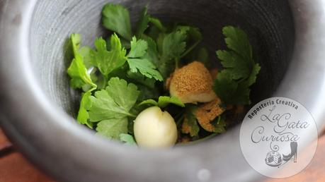 FIDEOS CON COSTILLEJAS (COSTILLA)