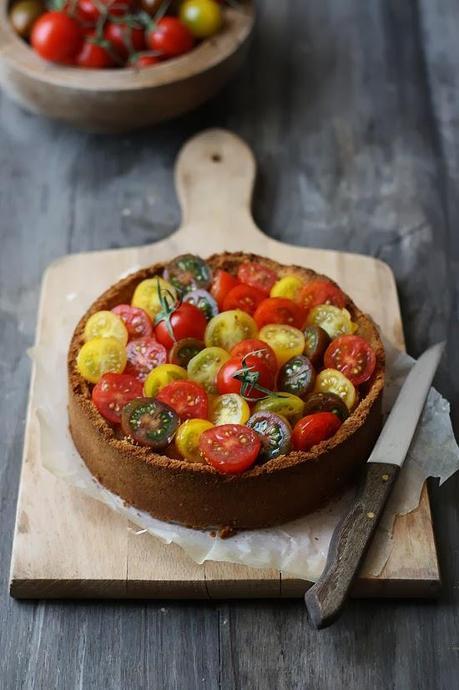 CHEESECAKE SALADO CON TOMATES CHEESECAKE SALADO CON TOMATES
