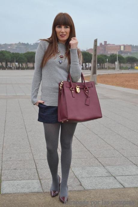 AZUL, GRIS Y GRANATE