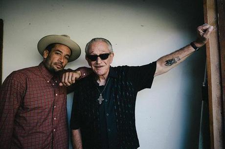 Ben Harper, Charlie Musselwhite - I'm In I'm Out And I'm Gone :: sábados musicales