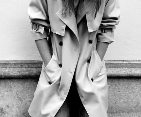 STREET STYLE INSPIRATION; TRENCH COATS.-