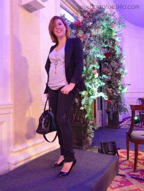 Look premama en negro y gris para el evento en Bilbao Si Carlton Bodas