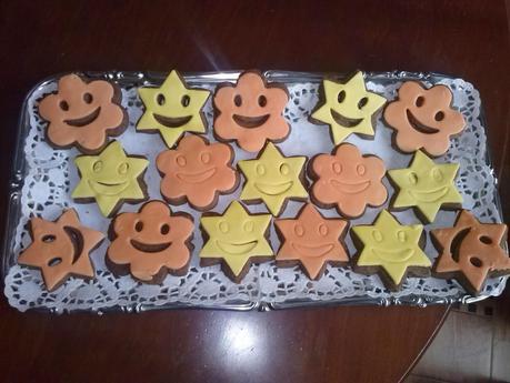 GALLETAS DE CANELA CON FONDANT