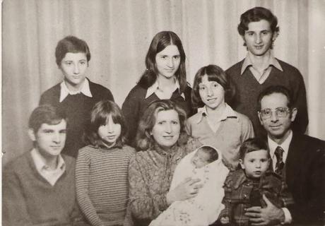 Una foto de mi familia, en manos de D. Álvaro