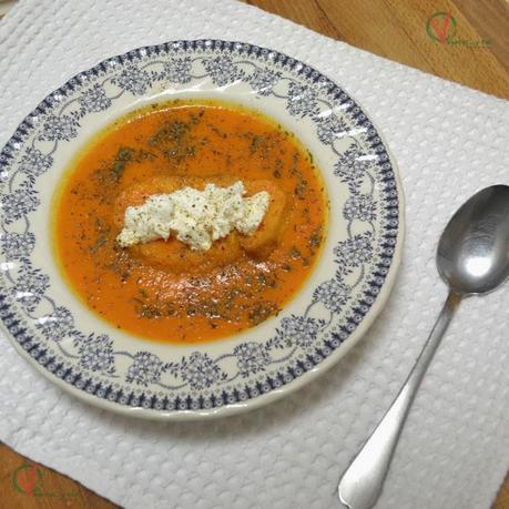 Sopa de tomate.