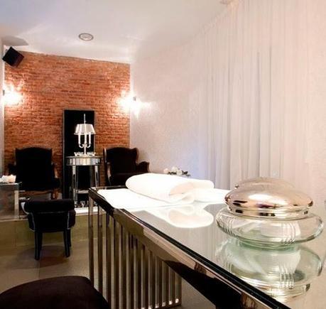 10 imprescindibles en...Mani-pedi