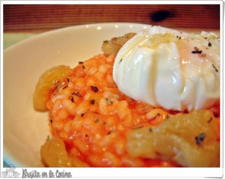 Risotto a la cubana con huevo flor