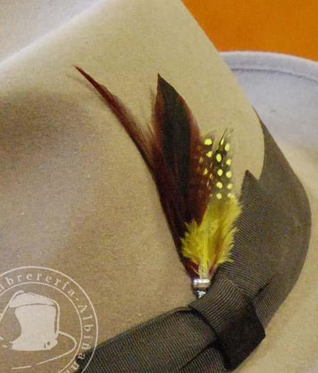 Plumas para Sombrero de Sombrerería Albiñana