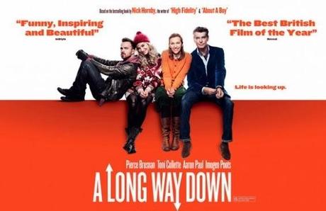 El pacto de Aaron Paul y Pierce Brosnan en el primer tráiler de 'A Long Way Down'
