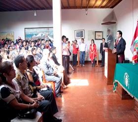En Lima provincias: AUTORIDADES RECIBIERON FALLO DE LA CORTE INTERNACIONAL DE LA HAYA EN EL BALCÓN DE HUAURA…