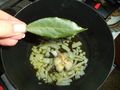 Guiso de Alubias con Cangrejo de Mar y Níscalos