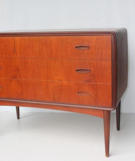 Pon un aparador danés en tu deco