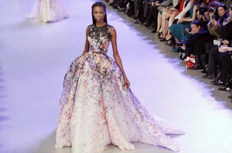 Elie Saab  no defrauda en París