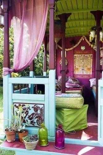 UN ESTILO LLENO DE COLOR, BOHEMIAN DESINGS