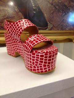 De compras: The Palace luxury outlet!