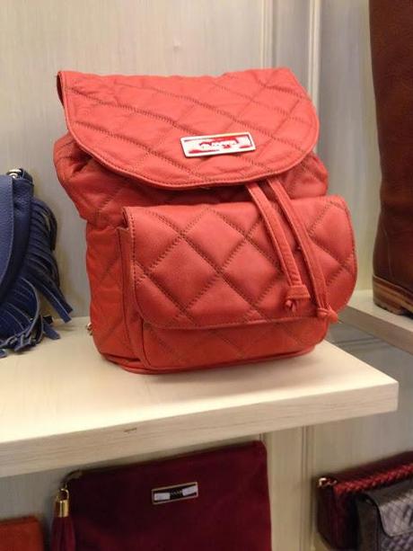 De compras: The Palace luxury outlet!